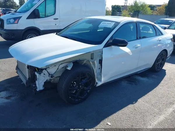 KMHLR4DF2SU905145 2025 HYUNDAI ELANTRA - Image 2