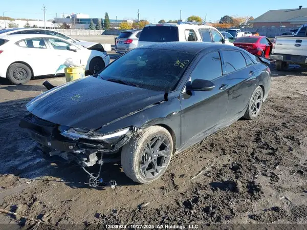 KMHLR4DF3RU722119 2024 HYUNDAI ELANTRA - Image 2