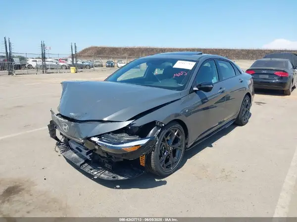 KMHLR4DF3SU925260 2025 HYUNDAI ELANTRA - Image 2