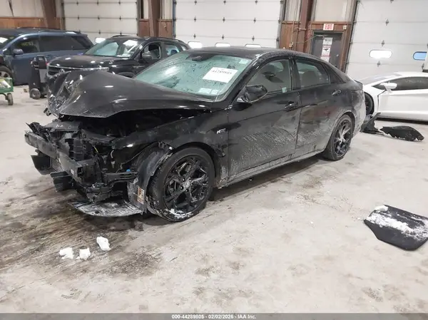 KMHLR4DF3SU972837 2025 HYUNDAI ELANTRA - Image 2