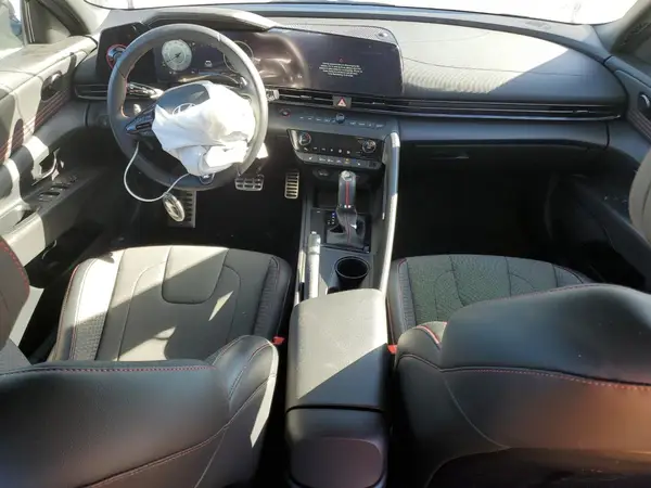 KMHLR4DF4RU739611 2024 HYUNDAI ELANTRA - Image 8