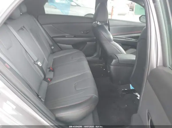 KMHLR4DF4RU810306 2024 HYUNDAI ELANTRA - Image 8