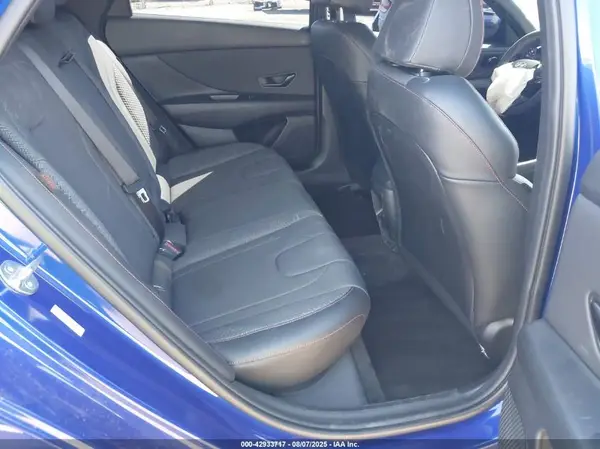 KMHLR4DF4RU812251 2024 HYUNDAI ELANTRA - Image 8