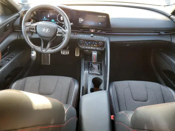 KMHLR4DF4RU814324 2024 HYUNDAI ELANTRA - Image 8