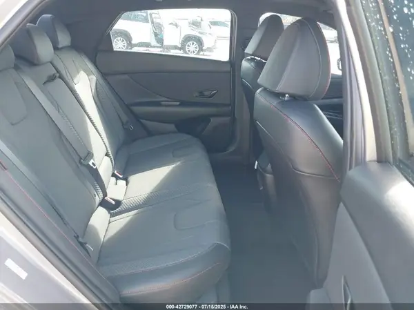 KMHLR4DF4RU822245 2024 HYUNDAI ELANTRA - Image 8
