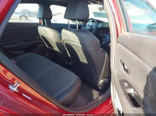 KMHLR4DF4SU894990 2025 HYUNDAI ELANTRA - Image 8