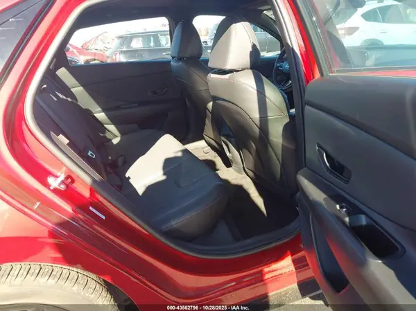 KMHLR4DF5SU061506 2025 HYUNDAI ELANTRA - Image 8