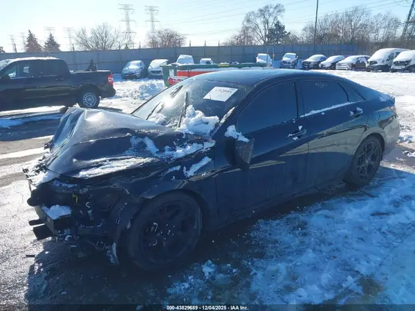 KMHLR4DF5SU931707 2025 HYUNDAI ELANTRA - Image 2