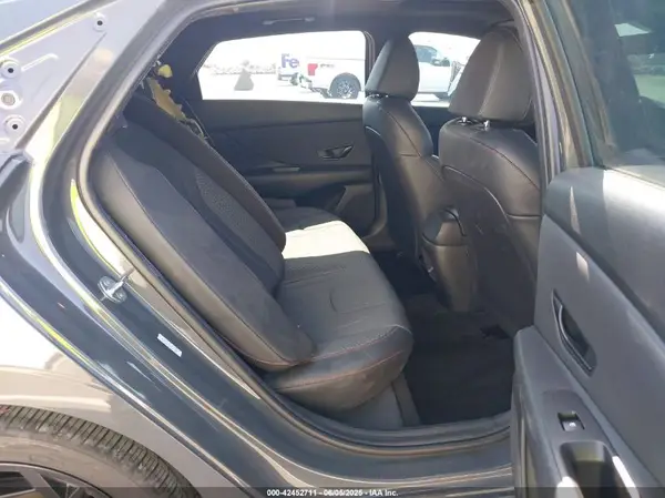 KMHLR4DF6RU725970 2024 HYUNDAI ELANTRA - Image 8