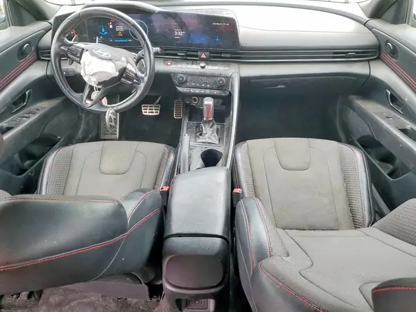 KMHLR4DF6RU774635 2024 HYUNDAI ELANTRA - Image 8