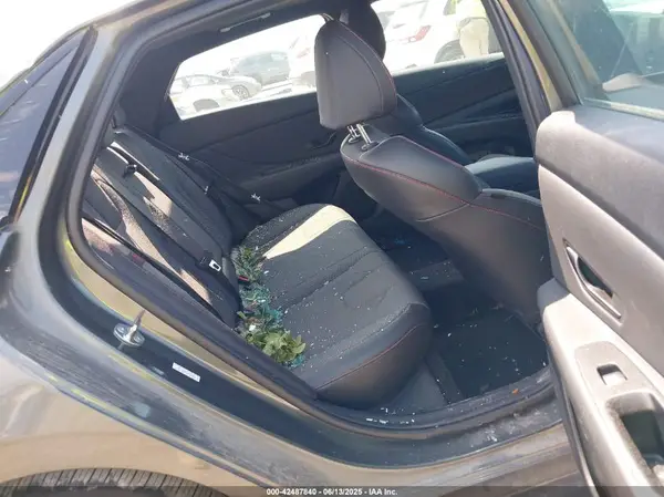 KMHLR4DF6RU814163 2024 HYUNDAI ELANTRA - Image 8