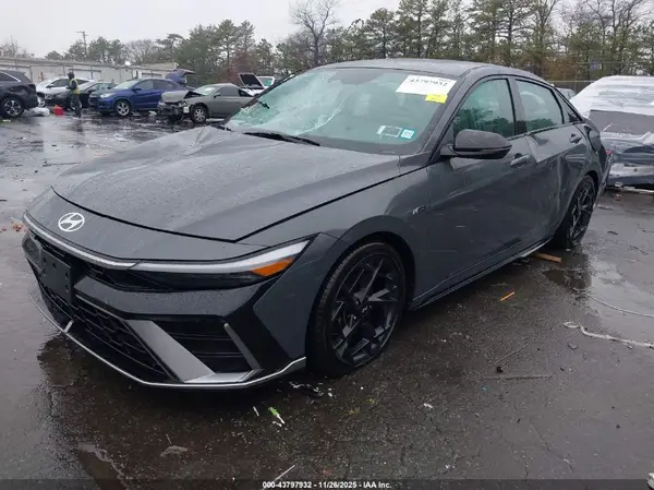 KMHLR4DF6RU817516 2024 HYUNDAI ELANTRA - Image 2