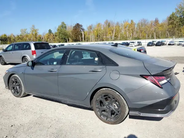 KMHLR4DF6SU863255 2025 HYUNDAI ELANTRA - Image 2