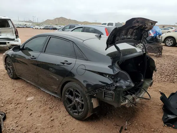 KMHLR4DF7RU714167 2024 HYUNDAI ELANTRA - Image 2