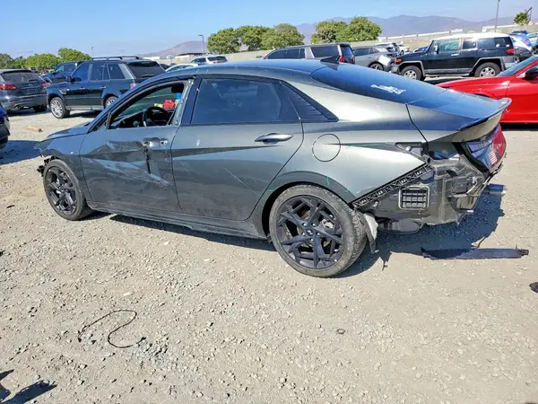 KMHLR4DF7RU743894 2024 HYUNDAI ELANTRA - Image 2