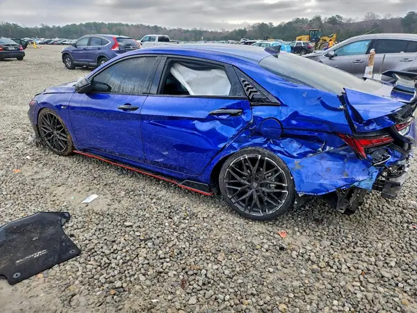 KMHLR4DF7RU745807 2024 HYUNDAI ELANTRA - Image 2