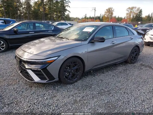 KMHLR4DF7RU767595 2024 HYUNDAI ELANTRA - Image 2