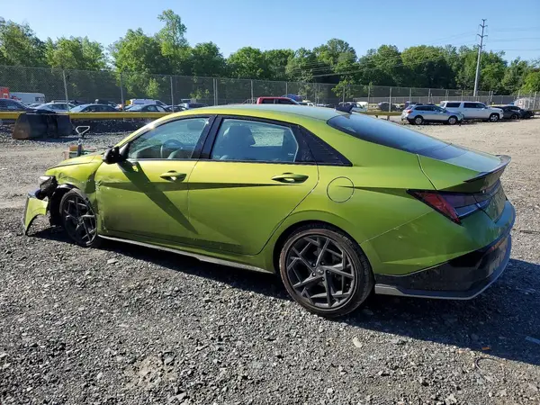KMHLR4DF7RU767662 2024 HYUNDAI ELANTRA - Image 2