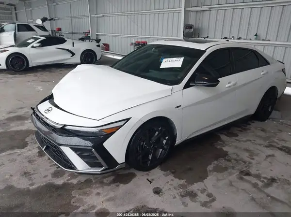KMHLR4DF7RU795686 2024 HYUNDAI ELANTRA - Image 2