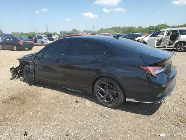 KMHLR4DF8RU741359 2024 HYUNDAI ELANTRA - Image 2