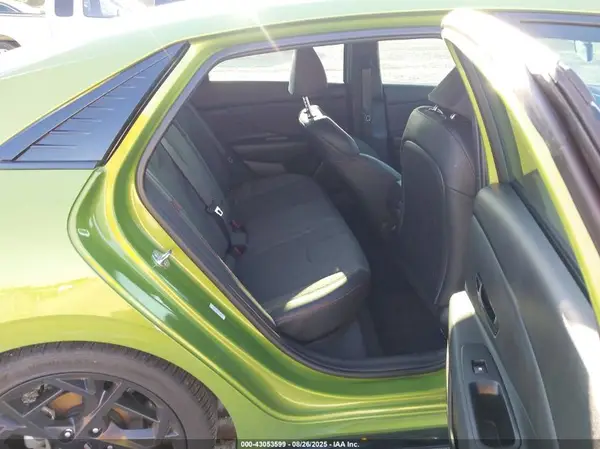 KMHLR4DF8RU744052 2024 HYUNDAI ELANTRA - Image 8
