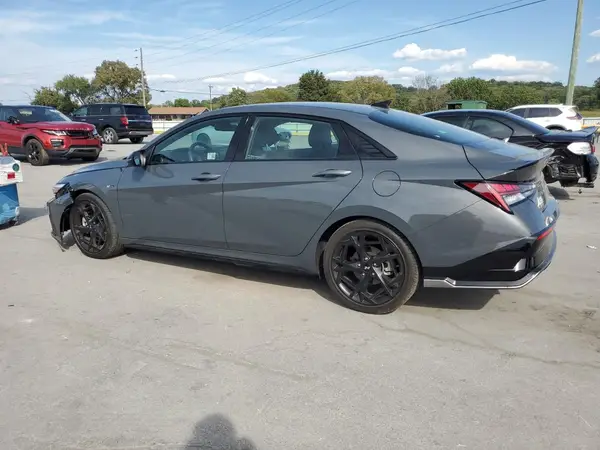 KMHLR4DF8RU748800 2024 HYUNDAI ELANTRA - Image 2