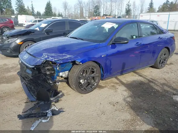 KMHLR4DF8RU749011 2024 HYUNDAI ELANTRA - Image 2