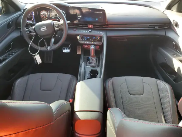 KMHLR4DF8RU765645 2024 HYUNDAI ELANTRA - Image 8