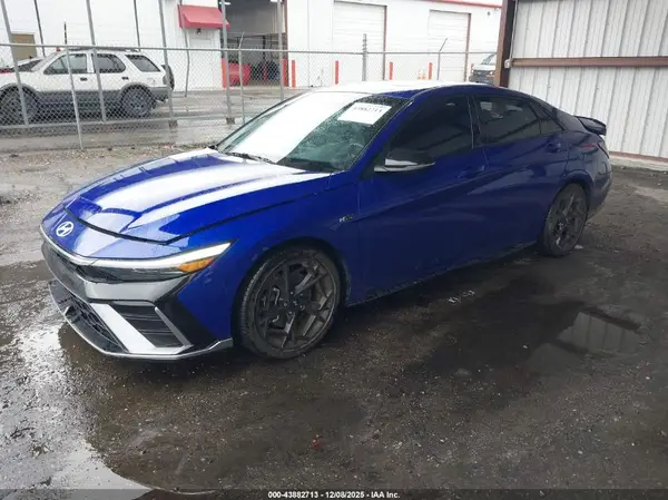 KMHLR4DF8RU813273 2024 HYUNDAI ELANTRA - Image 2