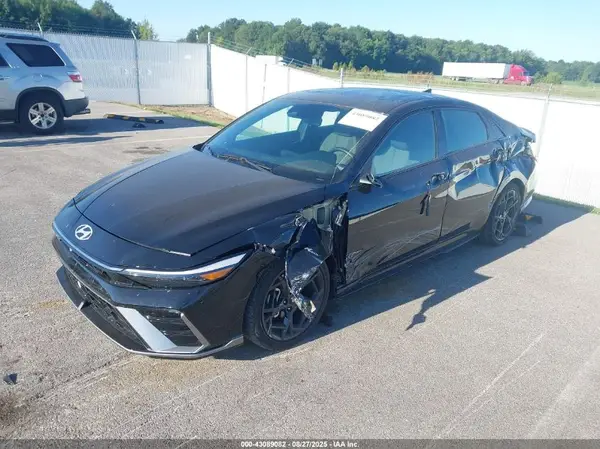 KMHLR4DF8SU936559 2025 HYUNDAI ELANTRA - Image 2