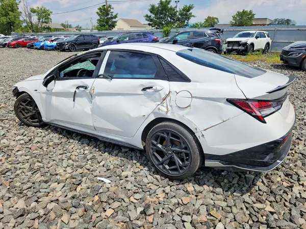 KMHLR4DF8SU997653 2025 HYUNDAI ELANTRA - Image 2