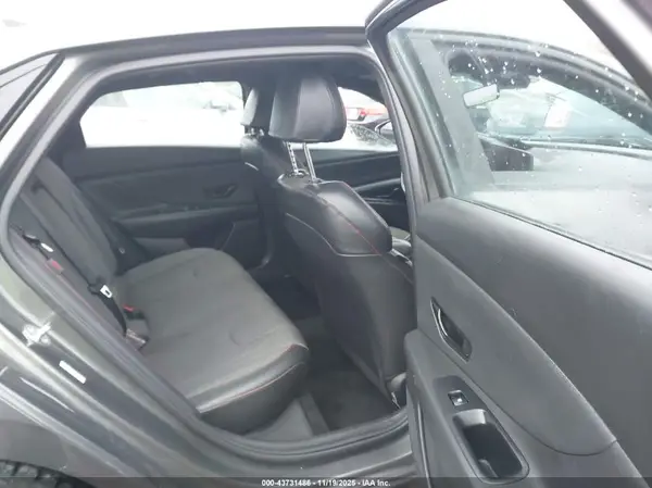 KMHLR4DF9RU766738 2024 HYUNDAI ELANTRA - Image 8