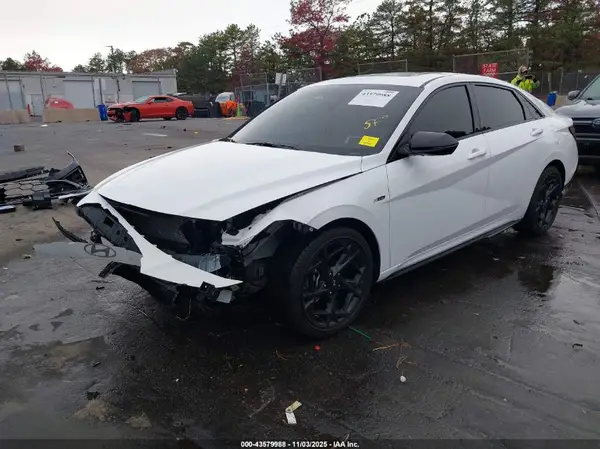 KMHLR4DF9SU030646 2025 HYUNDAI ELANTRA - Image 2