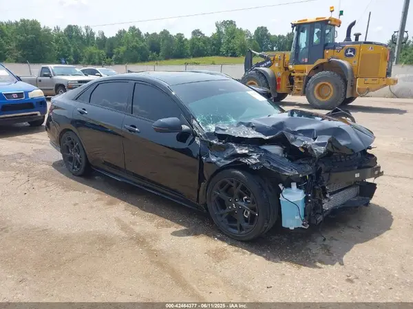 KMHLR4DF9SU909791 2025 HYUNDAI ELANTRA - Image 1