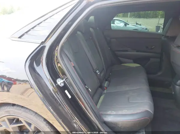 KMHLR4DF9SU909791 2025 HYUNDAI ELANTRA - Image 8