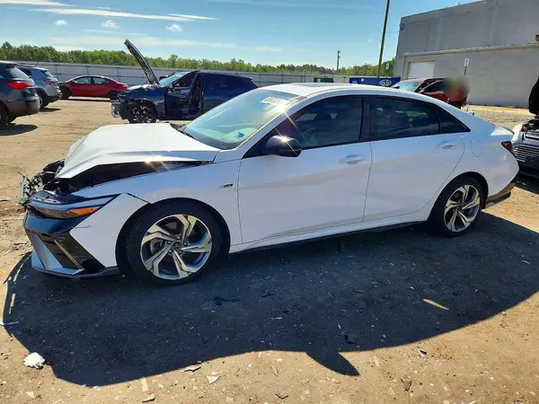 KMHLR4DF9SU950924 2025 HYUNDAI ELANTRA - Image 1