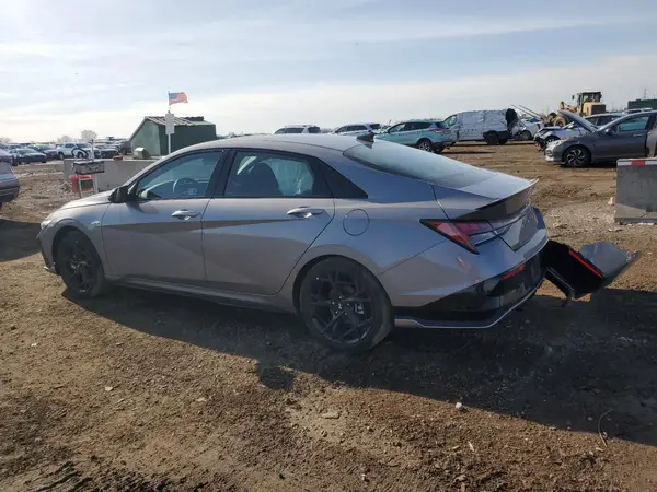 KMHLR4DFXRU817633 2024 HYUNDAI ELANTRA - Image 2