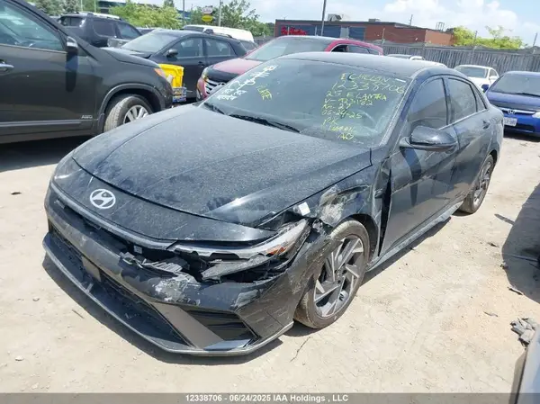 KMHLR4DFXSU923182 2025 HYUNDAI ELANTRA - Image 2