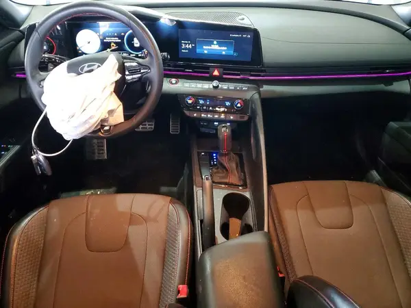 KMHLR4DFXSU935042 2025 HYUNDAI ELANTRA - Image 8