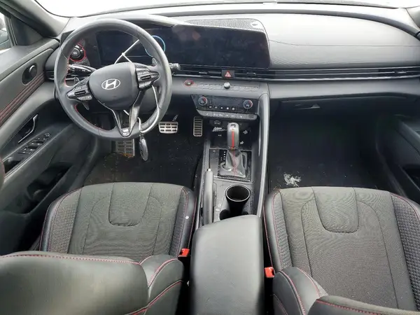 KMHLR4DFXSU945943 2025 HYUNDAI ELANTRA - Image 8