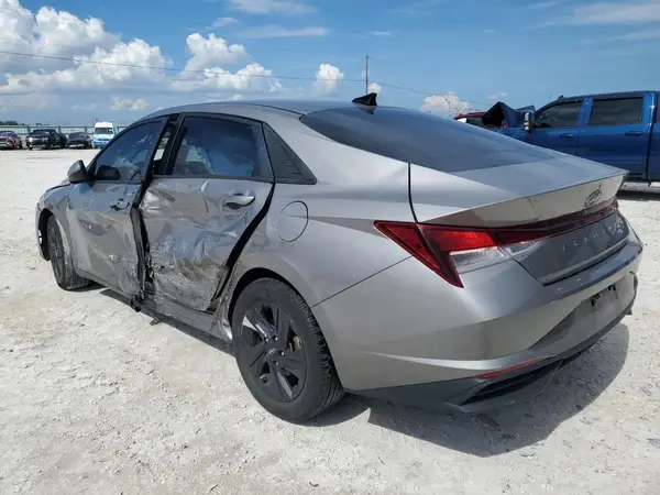 KMHLS4AG0MU068013 2021 HYUNDAI ELANTRA - Image 2
