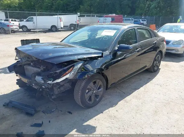 KMHLS4AG0MU095616 2021 HYUNDAI ELANTRA - Image 2