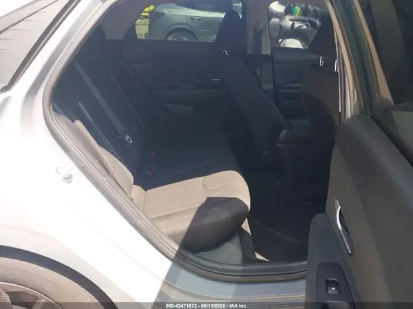 KMHLS4AG0MU130977 2021 HYUNDAI ELANTRA - Image 8
