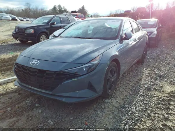 KMHLS4AG0MU140506 2021 HYUNDAI ELANTRA - Image 2