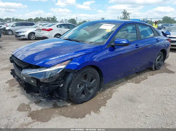 KMHLS4AG0NU367602 2022 HYUNDAI ELANTRA - Image 2