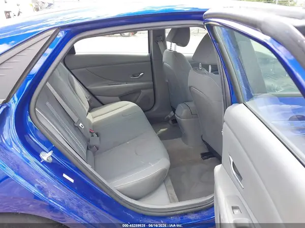 KMHLS4AG0NU367602 2022 HYUNDAI ELANTRA - Image 8
