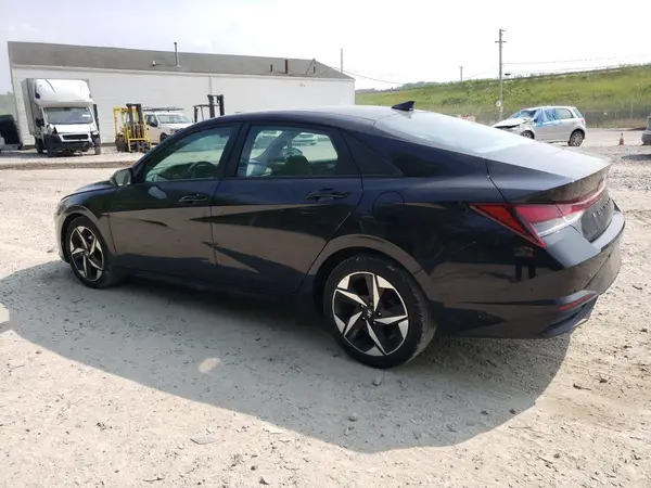KMHLS4AG0PU409821 2023 HYUNDAI ELANTRA - Image 2