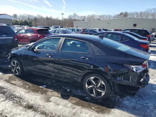KMHLS4AG0PU411424 2023 HYUNDAI ELANTRA - Image 2