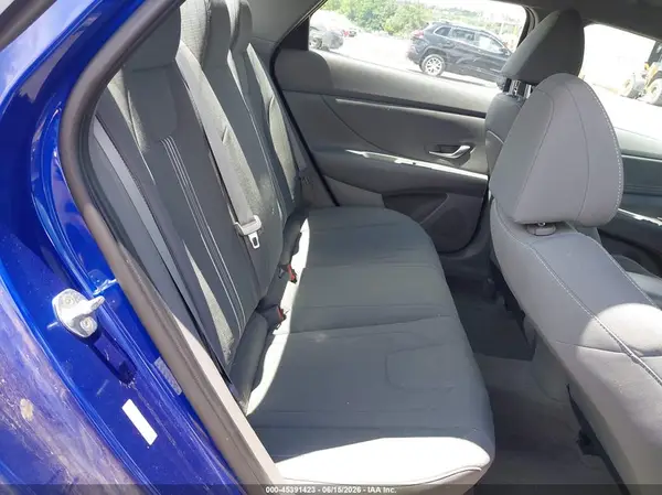 KMHLS4AG0PU418700 2023 HYUNDAI ELANTRA - Image 8