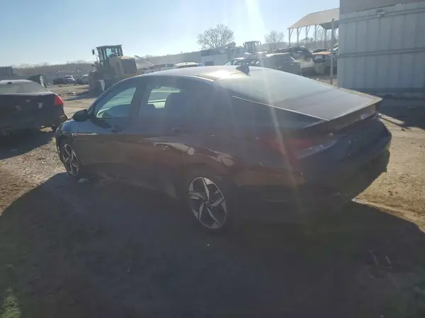 KMHLS4AG0PU423363 2023 HYUNDAI ELANTRA - Image 2